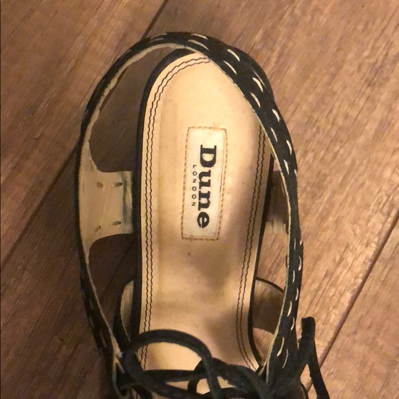 Dune London stroppy block heel sandals! - Picture 2 of 4
